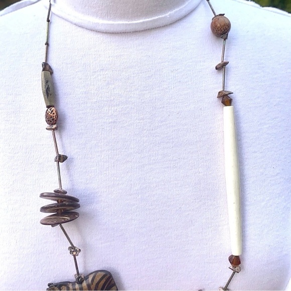 Animal Print Long African Safari Bead Necklace Hand painted zebra and giraffe. - Picture 4 of 8